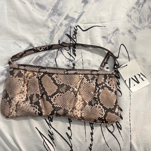 Zara Beige Snake Print Shoulder Bag - Picture 2 of 2